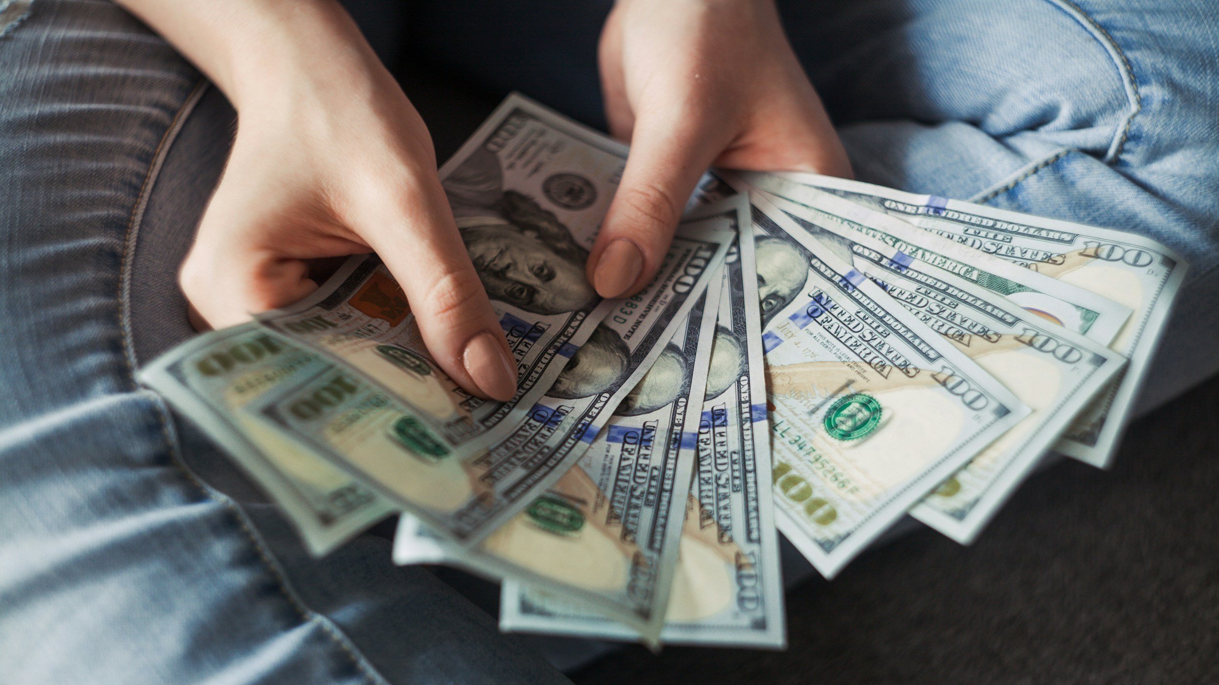 9 Money Moves to Make in 2025